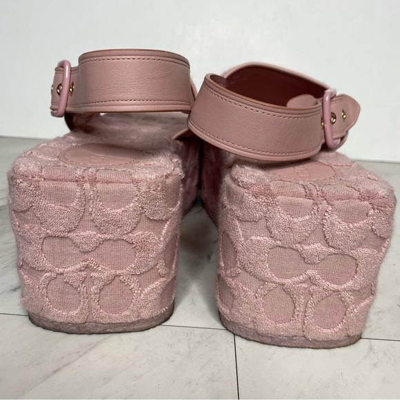 Coach Noelle Light Pink Signature Terry Platform Sandal 9B - Picture 4 of 16